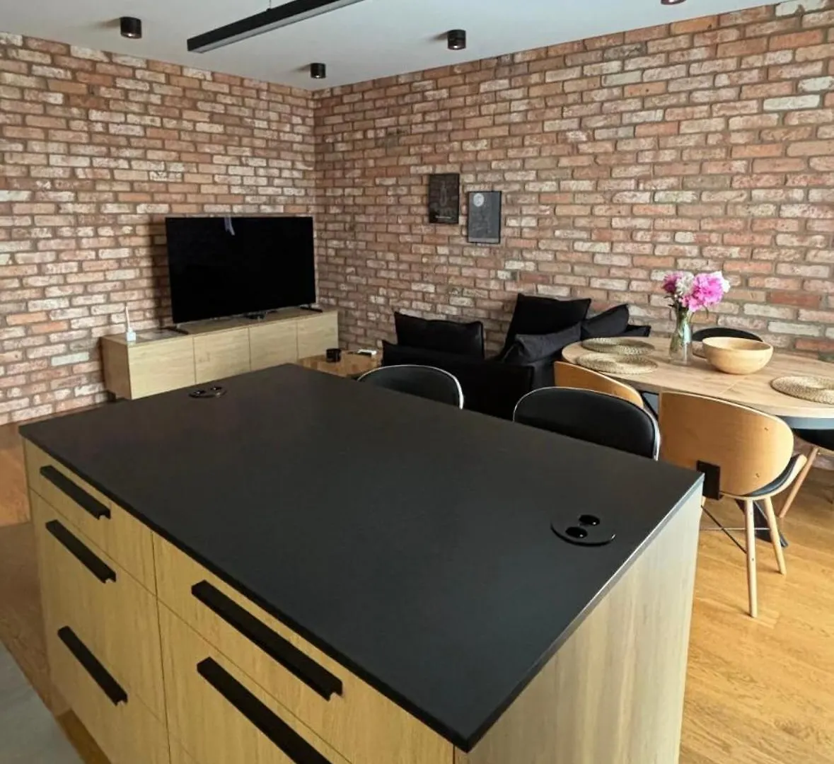 Apartament Industrial Siennicka 29B Warszawa